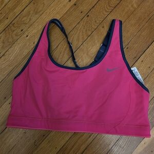 NWOT Nike Sports Bra